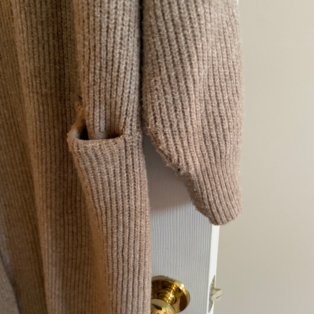 🍁Universal Thread: Tan Ribbed Cardigan - Picture 5 of 6